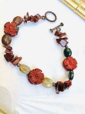 Handcrafted Red Flower Bead Bracelet - Women Jewelry Natural Stone Toggle